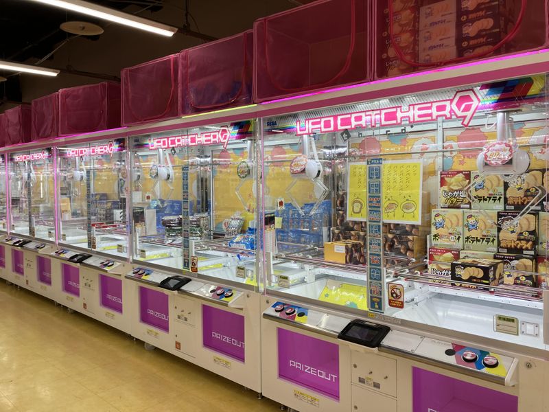 アソベース豊郷店 クレーンゲーム