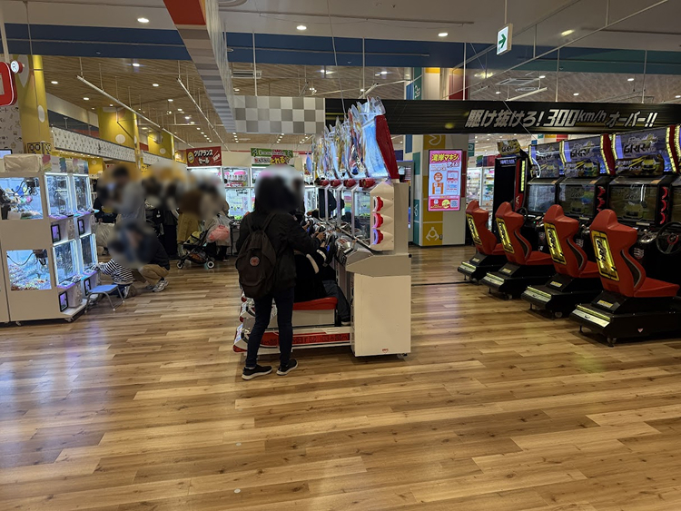 namcoイオンレイクタウン店 入口 クレーンゲームコーナー