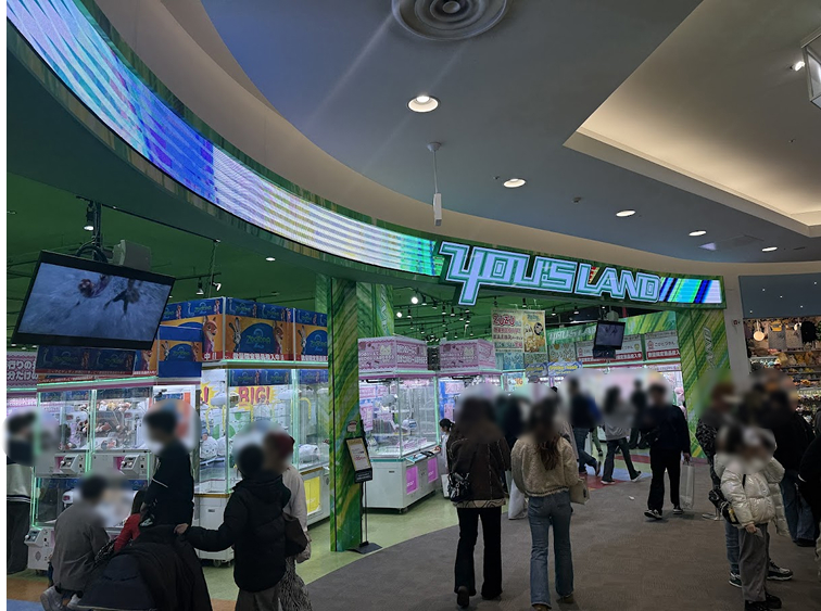 ユーズランド 越谷店 入口